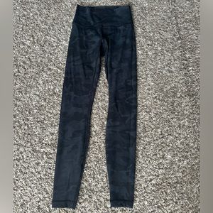 Wunder Under 28” Lululemon Leggings